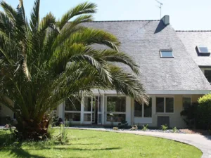 Logis Latitude Ouest Hôtel Rest. & Spa à Locronan