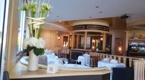 Restaurant Taj Mahal Marina à Villeneuve-Loubet