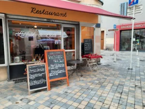 La table de Lilith à Toulon