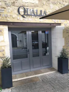 QUALIA Restaurant à Mouriès
