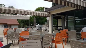 Bistrot du Lac Restaurant Courtois à Saint-Alban-de-Montbel