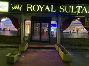 Royal sultan à Dammarie-lès-Lys