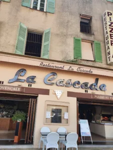 La Cascade – Restaurant – Pizzeria – Bar (nouveaux propriétaires) à Antibes