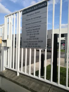 Man Truck à Le Blanc-Mesnil