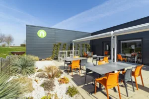 Hôtel – Restaurant Campanile Chartres à Chartres