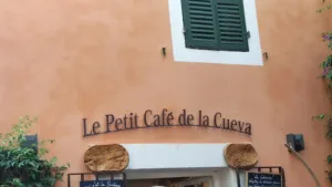 Café De La Cueva à Bormes-les-Mimosas