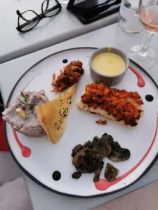 La cuisine de Jeanne à Mours-Saint-Eusèbe