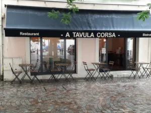 A tavula corsa à Corbeil-Essonnes
