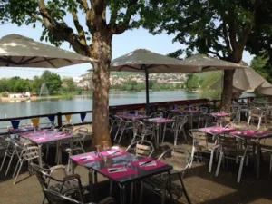 RESTAURANT BAR DU PLAN D EAU à Cournon-d'Auvergne