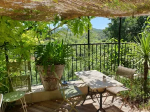 La bonbonne à Saint-Laurent-de-la-Cabrerisse