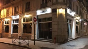 Quai 13 : bar et restaurant en centre-ville de Rennes à Rennes
