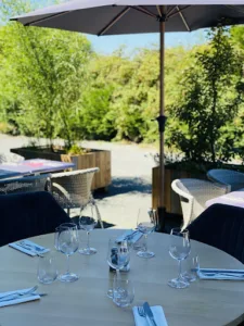 Le Coq Restaurant à Le Bignon