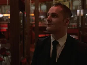 Magicien close up Essonne 91 ile de France Paris 75 à Brétigny-sur-Orge