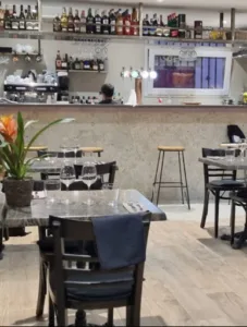 Restaurant L’Entrepôt à Six-Fours-les-Plages