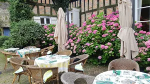 Le jardin des ifs à Gerberoy