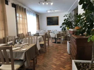 TRAITEUR RESTAURANT LA COLOMBE à Château-Arnoux-Saint-Auban