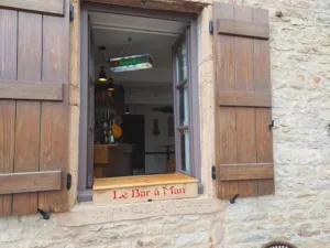 Le Relais des Grottes à Azé