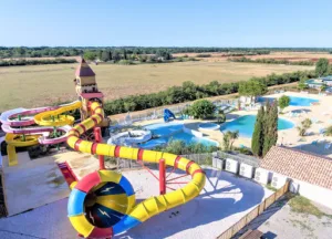 Camping Capfun Fleurs de Camargue à Saint-Laurent-d'Aigouze