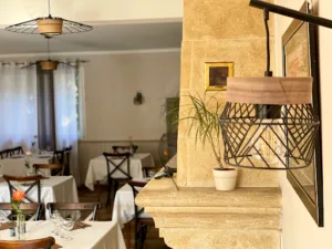 Restaurant Provençal La Margelle à Saint-Saturnin-lès-Avignon