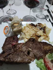 L’Auberge 2 Colombes à Colombe