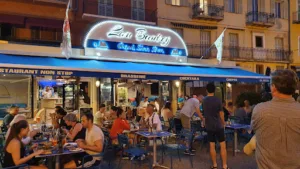 LOU BANTRY à Villefranche-sur-Mer