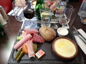 Poivre Rouge à Saint-Germain-du-Puy