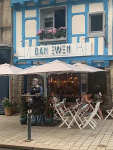 Crêperie Dan Ewen – Crêpes et Galettes Bretonnes à Vannes