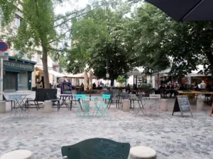 Au Village devient O Jinko à Arles