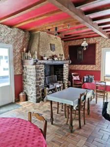 Café de l’époque à Lanchères