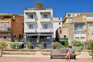 Escale Côté Sud à L'Île-Rousse