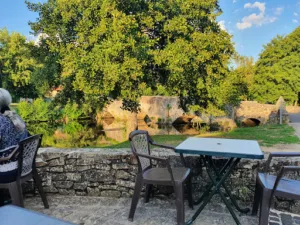 Café le Pont de la Pierre à Bellac