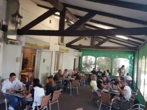 Bar tabac restaurant LES CHENES à Grasse