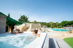 Camping Mas de Pierredon – CAMPASUN à Sanary-sur-Mer