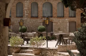 Domaine du Colombier, Hôtel & Restaurant 4 étoiles à Malataverne