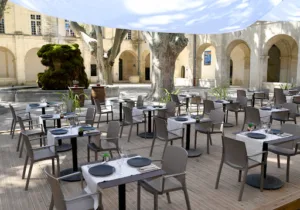 Restaurant Le Saint Louis à Avignon