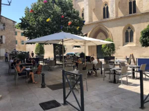 Eau de Mer à Villeneuve-lès-Avignon