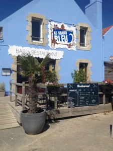 AU GRAND BLEU – Le Kerou à Clohars-Carnoët