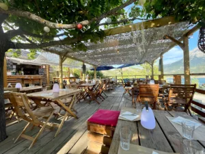 LA TERRASSE DU LAC à Chorges