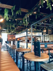 WYNWOOD PUB à Villefranche-sur-Saone