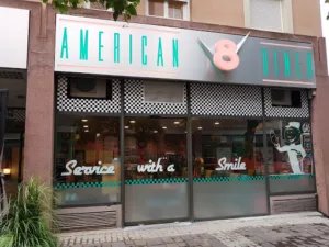 V8 American Diner à Belfort