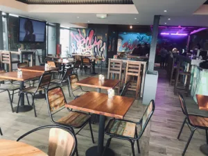 Spoon Bar à Saint-Bonnet-de-Mure