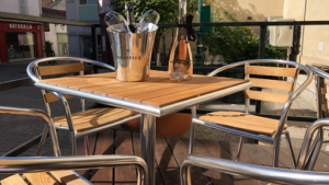 Local Bear à Colombes