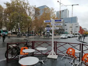 Strandbar/Biergarten Velove à Montreuil