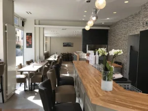 Le 80 à Saint-Mandé