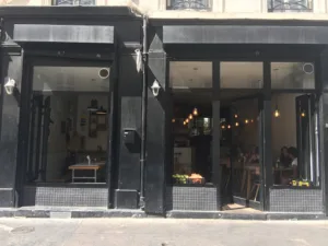 Paperboy Paris à Paris