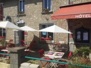 HOTEL RESTAURANT CAFÉ – LE BEAUVOIR à Beauvoir