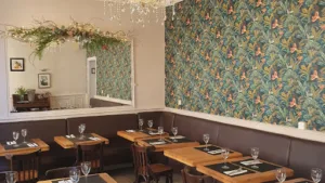 L’antre Nous à Versailles