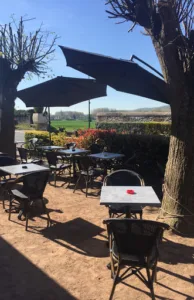 Auberge Fleurie à Autheuil-Authouillet