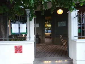 L’Escargot 1903 par Yannick Tranchant à Puteaux