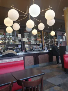 Brasserie de la place à La Courneuve